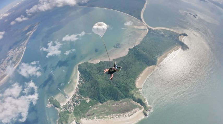 Salto Duplo Paraquedas Ilha do Mel 